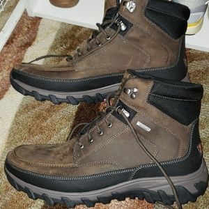 rockport hiking boots